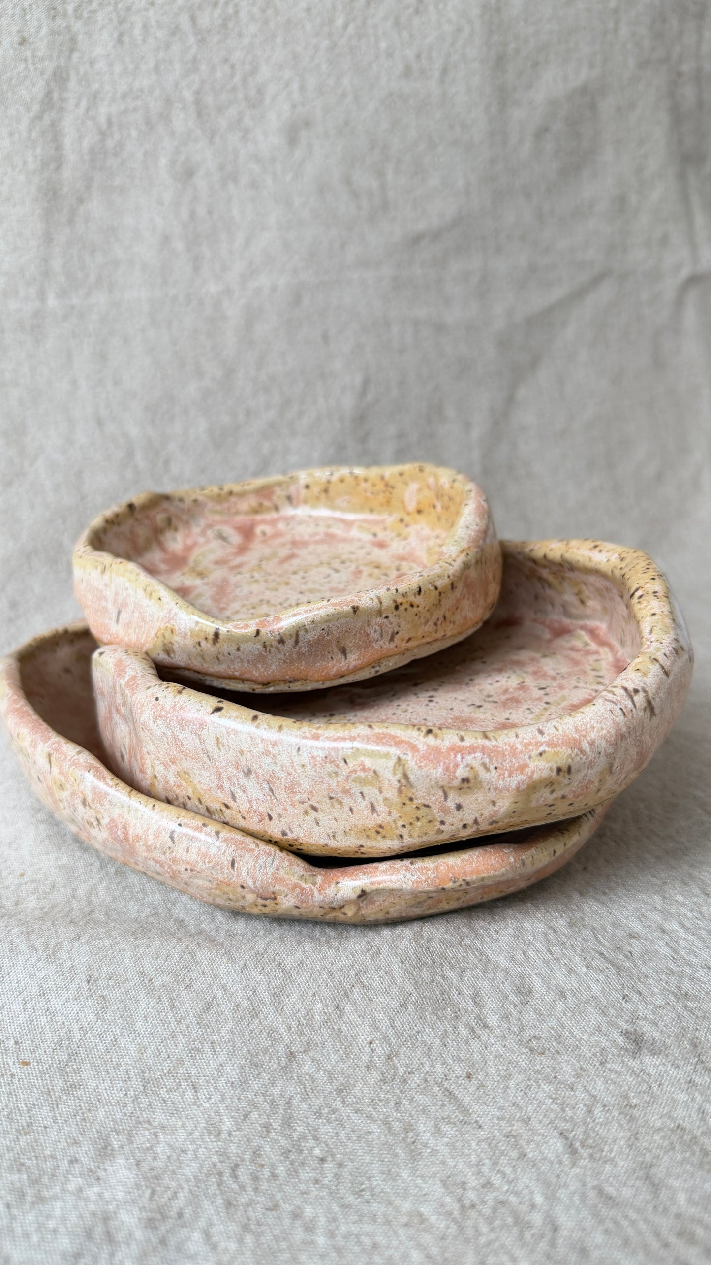 Minimalist Stoneware low bowl